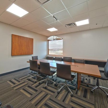 Wingate By Wyndham And Williamson Conference Center Hotell Round Rock Exteriör bild