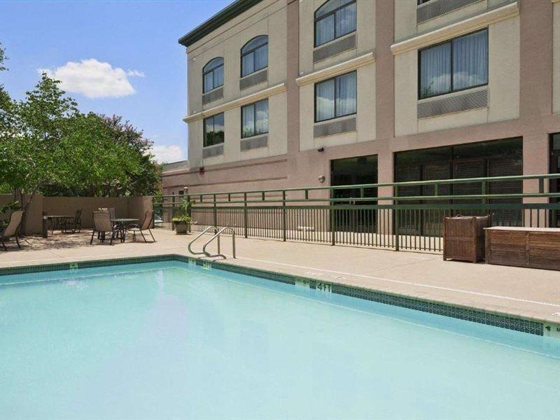 Wingate By Wyndham And Williamson Conference Center Hotell Round Rock Exteriör bild