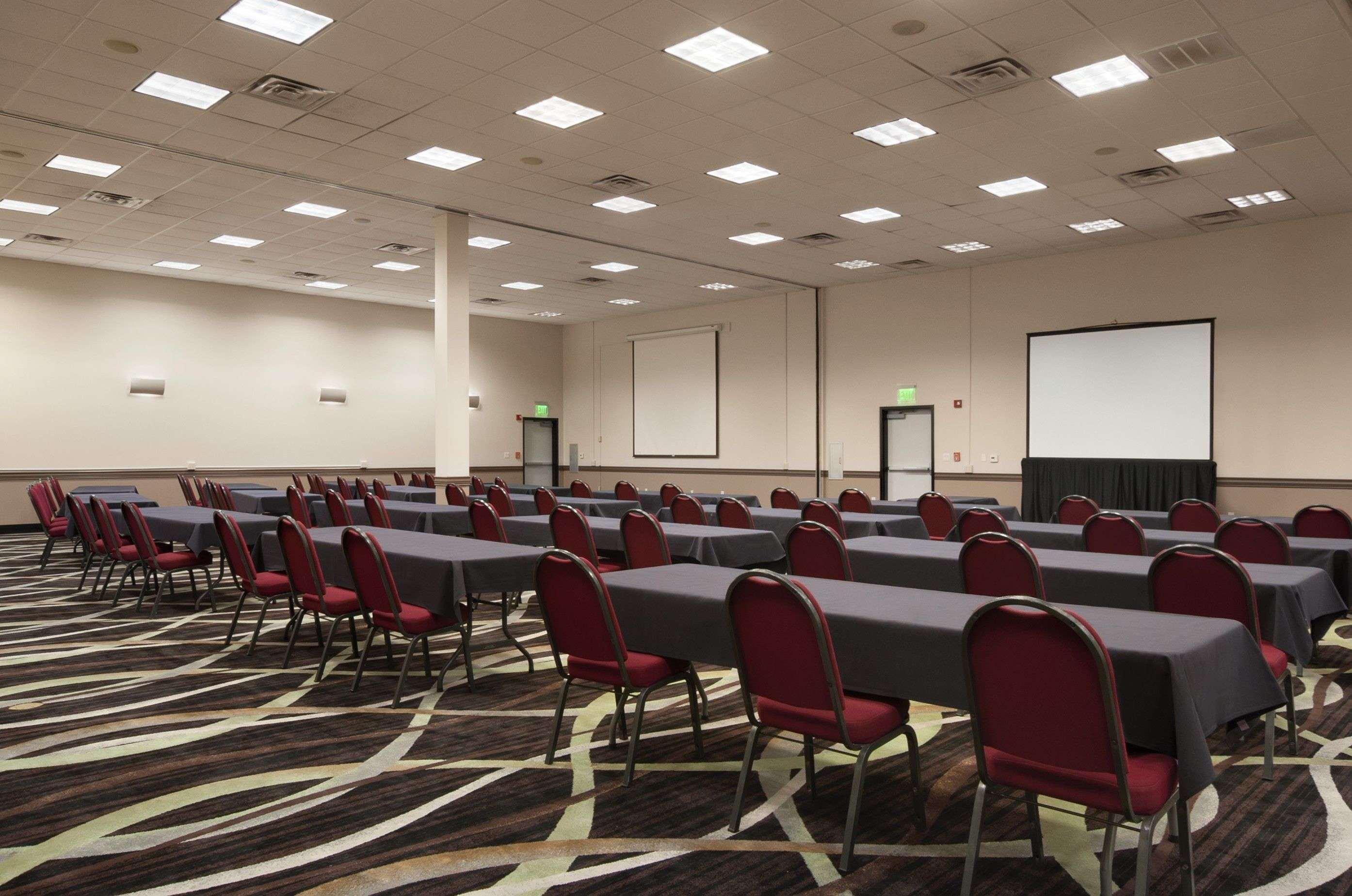 Wingate By Wyndham And Williamson Conference Center Hotell Round Rock Exteriör bild