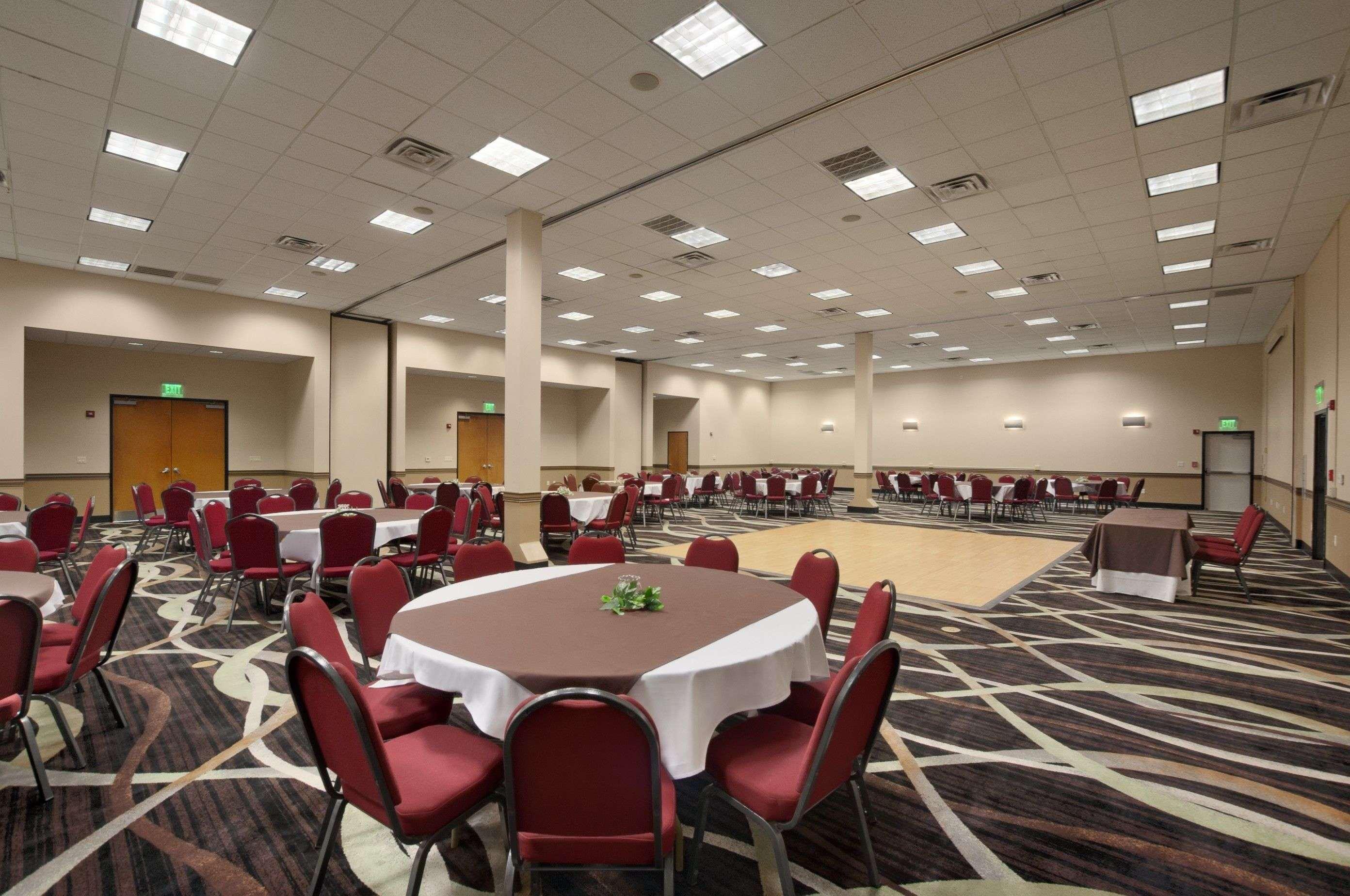 Wingate By Wyndham And Williamson Conference Center Hotell Round Rock Exteriör bild