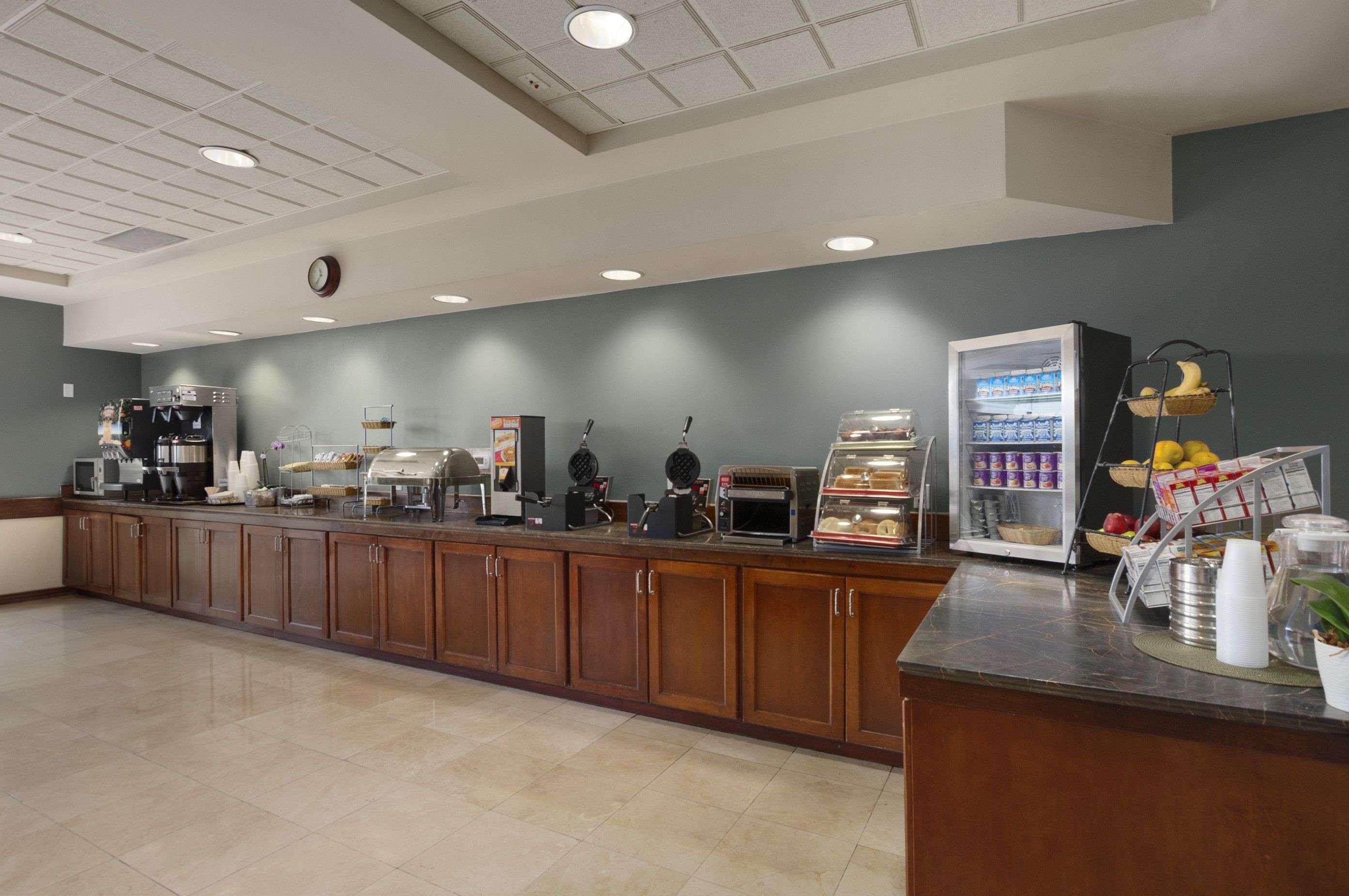 Wingate By Wyndham And Williamson Conference Center Hotell Round Rock Exteriör bild