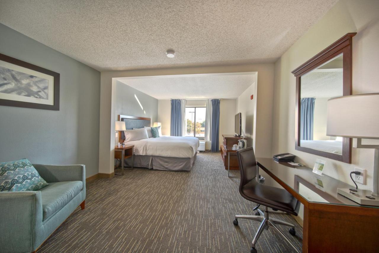 Wingate By Wyndham And Williamson Conference Center Hotell Round Rock Exteriör bild